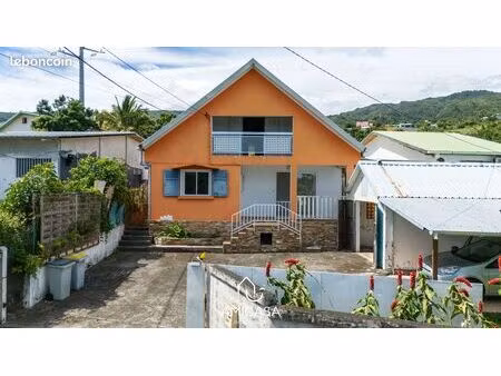 villa 6 pièces 137 m²
