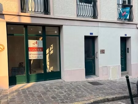 local professionnel à louer – étampes hypercentre