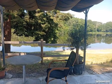 vente local commercial base de loisirs