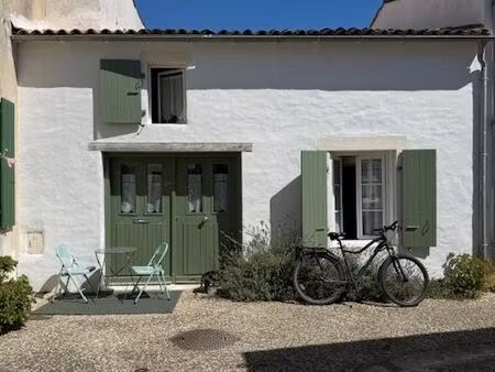 maison à deux pas de la place des tilleuls