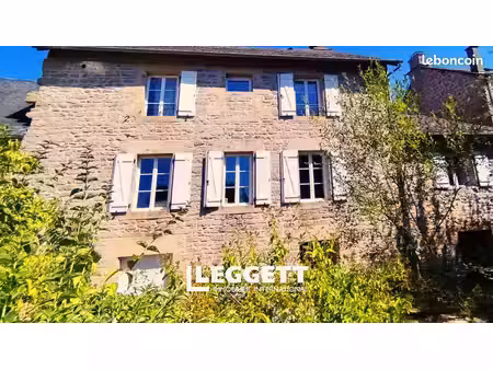 maison 7 pièces 158 m²
