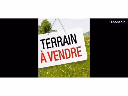 terrain 1700 mètre