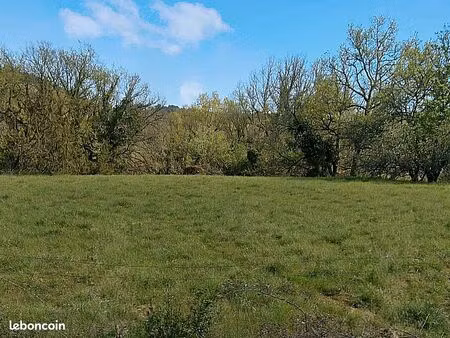 terrain 1 880 m² meyrals