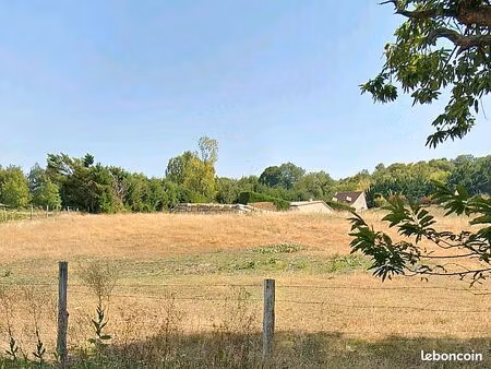terrain 1 100 m² proissans