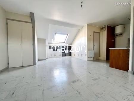 studio 1 pièce 29 m²