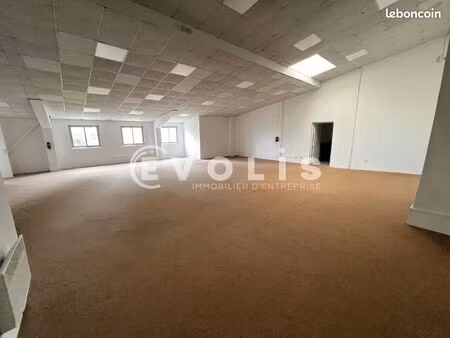 bureaux 190 m²