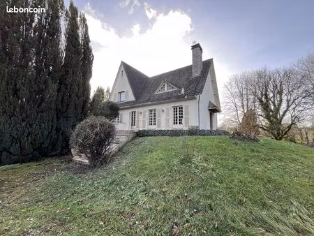 maison 5 pièces 155 m²