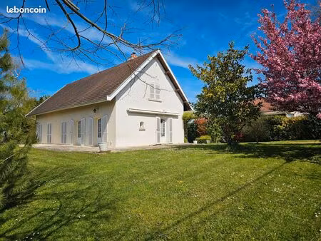 maison de 170 m² 4 chambres avec vue dégagée