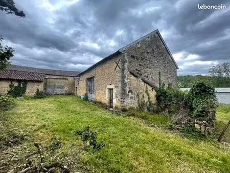 grange + terrain à vendre