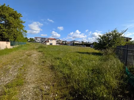 vente terrain 832 m² à jonage (69330)  259 000 €
