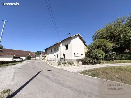 propriété 6 pièces 167 m²