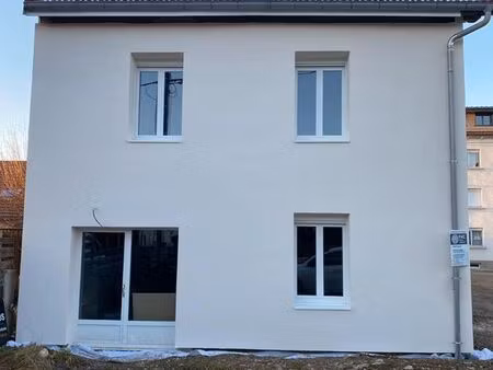 surface brute 38m2 à vendre pontarlier