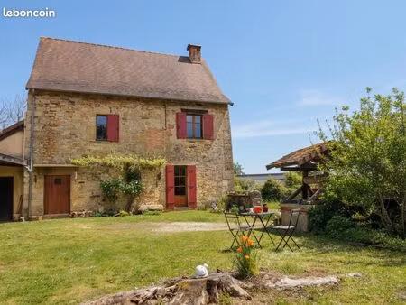 maison 4 pièces 148 m²