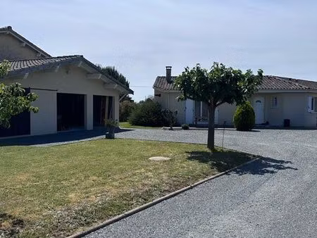 maison le fleix