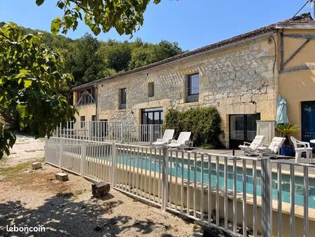 maison à vendre  chambre d’hôtes   gîtes   commerce