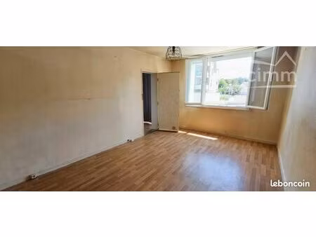 appartement 74 m² bourg-lès-valence