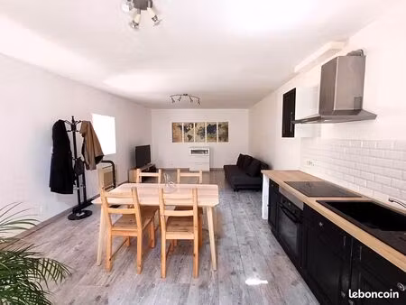 maison de village 2 pièces 60 m²