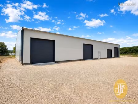 local 228 m² bouafles