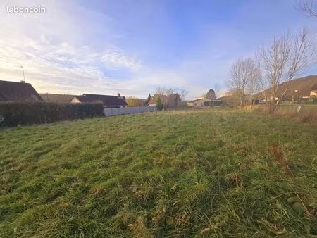 terrain 600 m² pont-authou