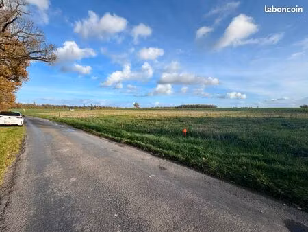 terrain 1 200 m² mandres