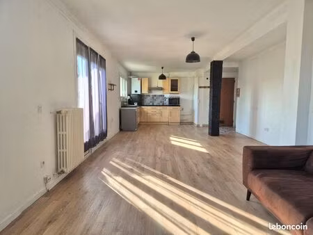 appartement 3 pièces 75 m²