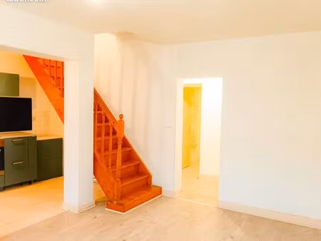 duplex 799 tout compris (eau  chauffage  électricité inclus)