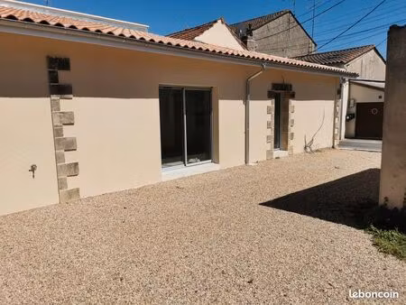 maison de ville à louer