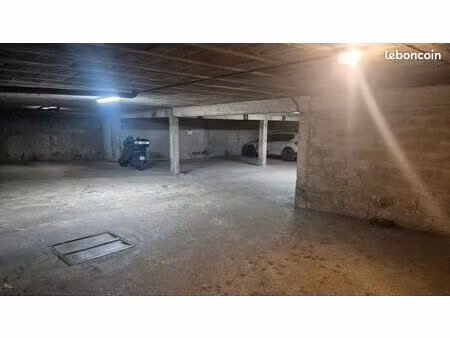 vente parking sécurisé- 15  rue de neuilly 921l0 gare de clichy-levallois