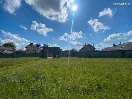 terrain 410 m² menilles