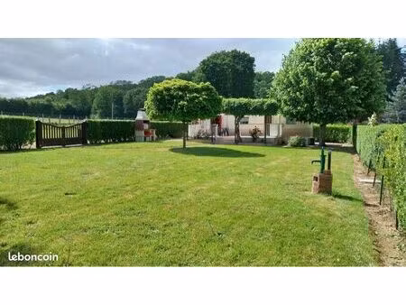 mobil home été et chalets sur terrain de 680 m2 dans le perche