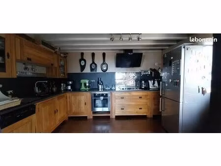 maison 7 pièces 140 m²