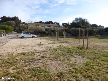 grand t3 88m2   avec grand jardin et piscine - sanary sur mer