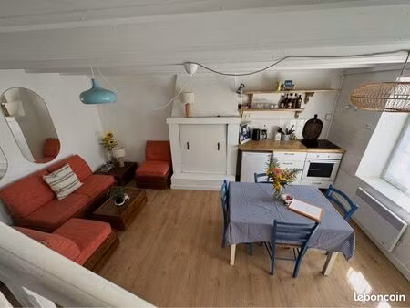 toute petite maison charmante à louer