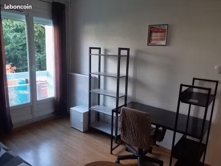 studio meuble proche chu