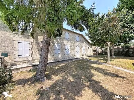 immeuble 433 m² jonzac