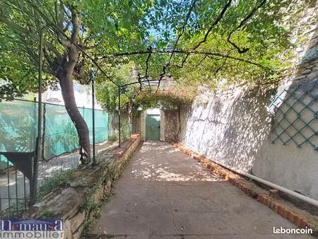 maison de village 4 pièces 100 m²