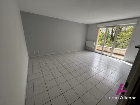appartement t3 64 m²