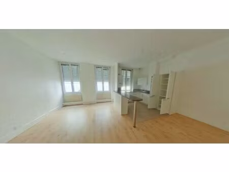 t3 rue pierre corneille lyon 3e