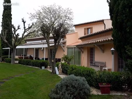 maison sur vide sanitaire d’une surface habitable de 140 m2 environ sur terrain de 2800 m2