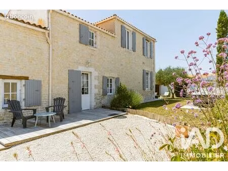 longère 8 pièces 185 m²