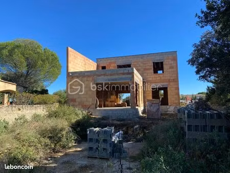 maison 5 pièces 140 m²