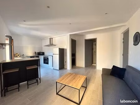 appartement t2 meublé moussac