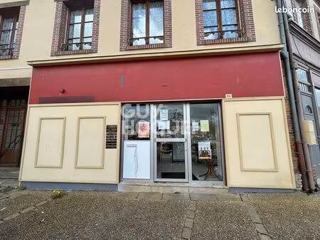 local 38 m² breteuil
