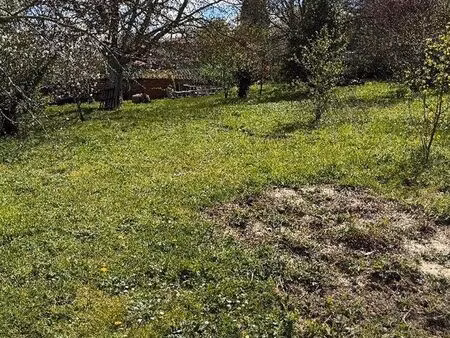 terrain 525 m² centre-ville calme | commerces accessibles à pied | prêt à bâtir