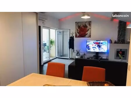 f2 + terrasse + une grande garage   jolie vue