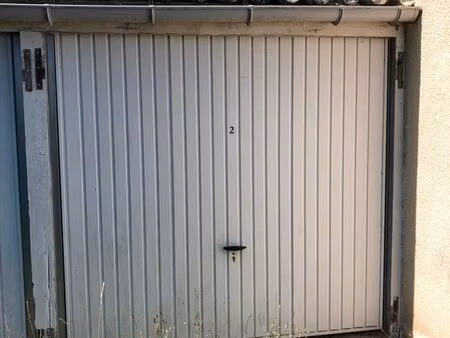 garage à louer