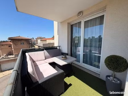 appartement 3 pièces 69 m²