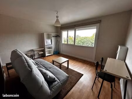 studio 1 pièce 26 m²
