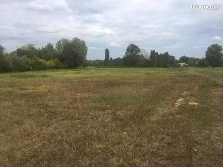terrain 613 m² cavignac