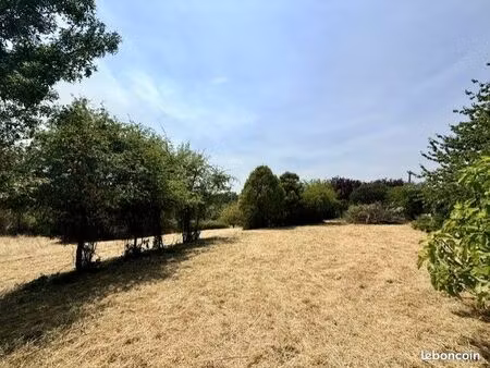 maison 8 pièces 388 m²
